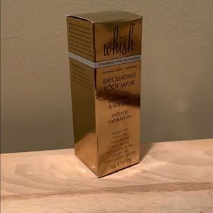 Which exfoliating foot mask